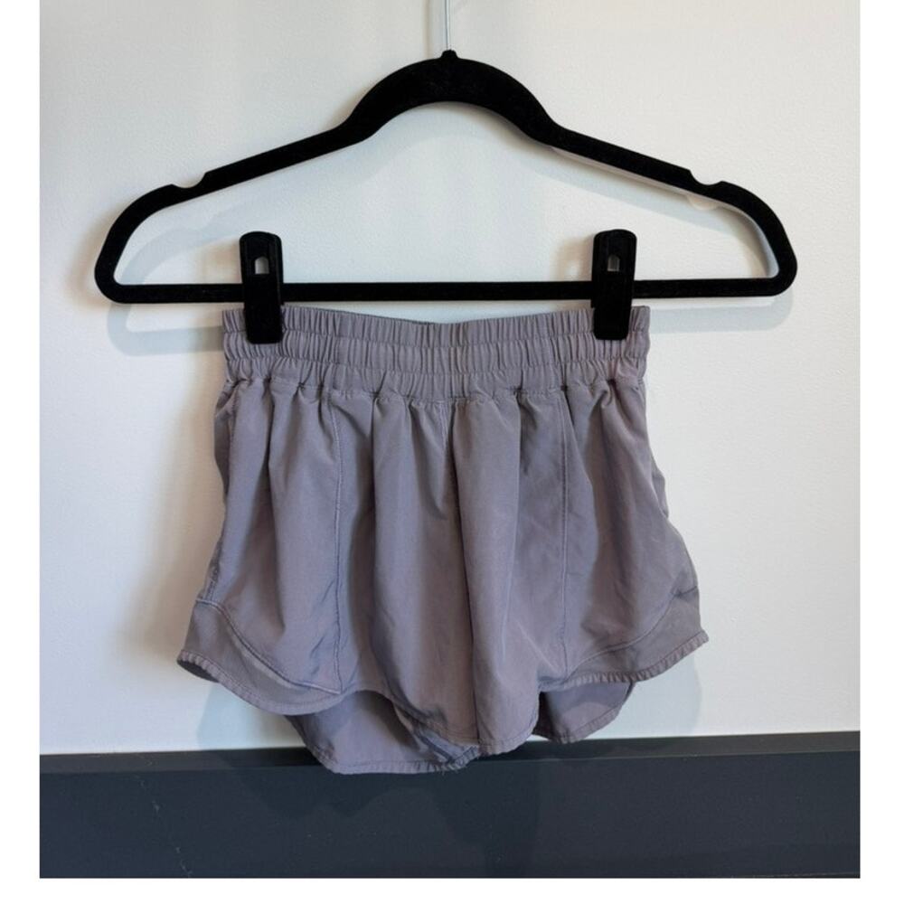 Lululemon Tracker LR Short 4" Lined Athletic Running Shorts Mulberry Purple 4‎